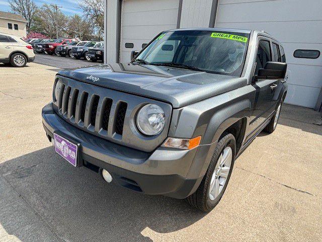 photo of 2014 JEEP PATRIOT 4DR