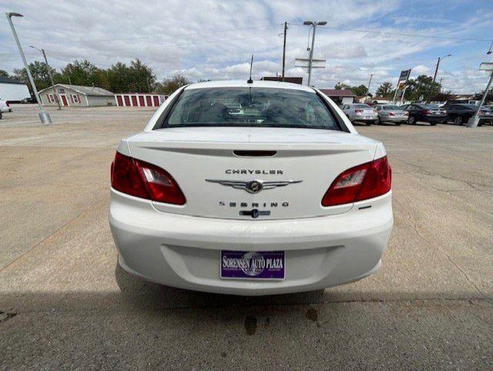 2009 WHITE CHRYSLER SEBRING TOURING (1C3LC56B19N) with an 2.4L engine, Automatic transmission, located at 1100 W. Sheridan Ave., Shenandoah, 51601, (712) 246-1600, 40.765678, -95.388817 - Photo #6