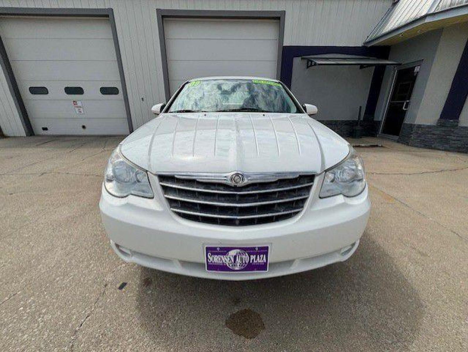 2009 WHITE CHRYSLER SEBRING TOURING (1C3LC56B19N) with an 2.4L engine, Automatic transmission, located at 1100 W. Sheridan Ave., Shenandoah, 51601, (712) 246-1600, 40.765678, -95.388817 - Photo #8