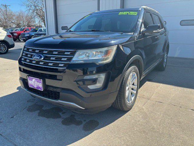 photo of 2017 FORD EXPLORER 4DR