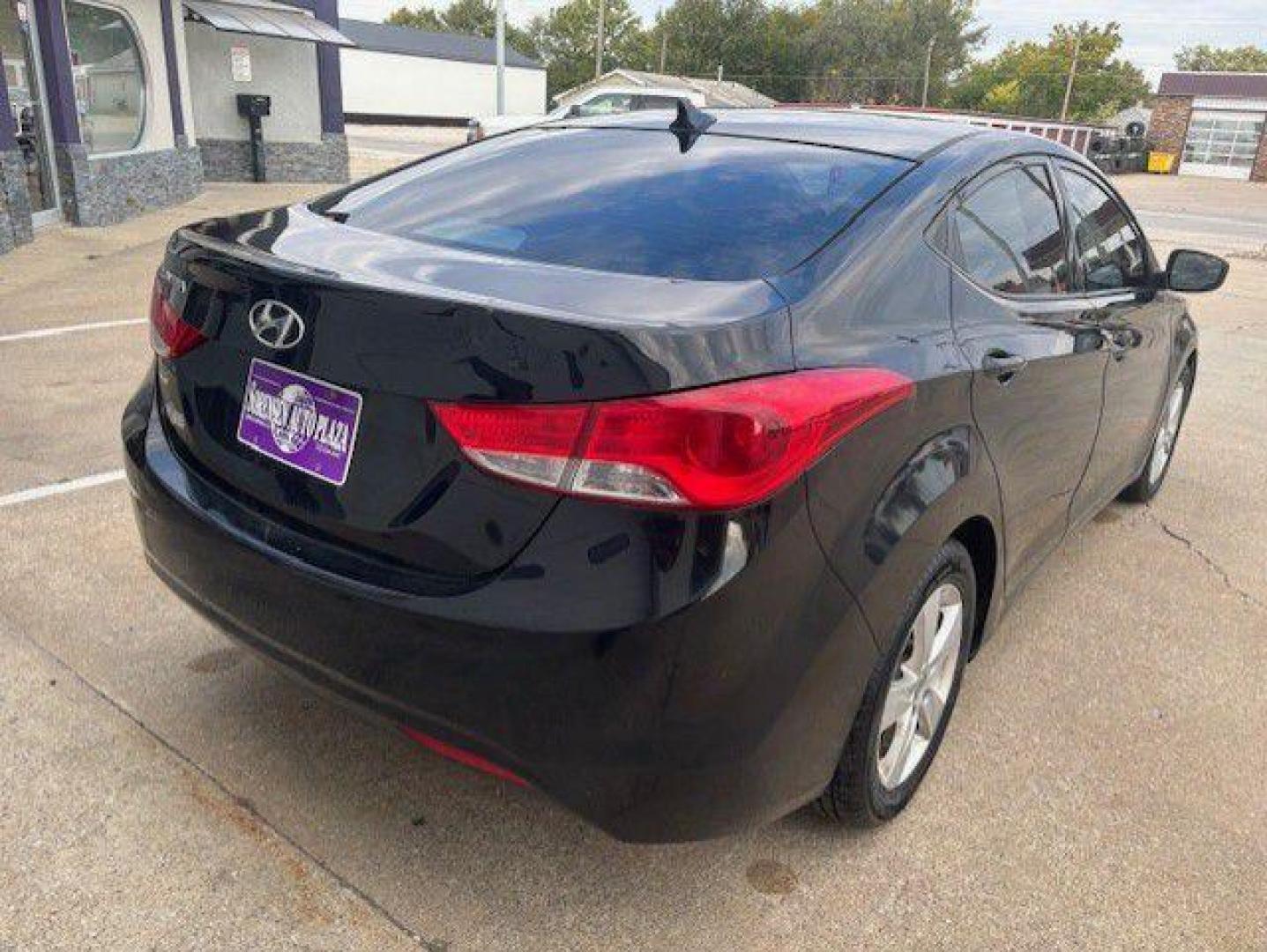 2013 BLACK HYUNDAI ELANTRA GLS (5NPDH4AEXDH) with an 1.8L engine, Automatic transmission, located at 1100 W. Sheridan Ave., Shenandoah, 51601, (712) 246-1600, 40.765678, -95.388817 - Photo#5