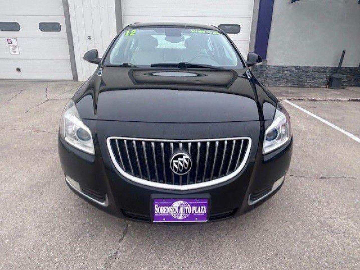2012 BLACK BUICK REGAL PREMIUM (2G4GT5GR6C9) with an 2.4L engine, Automatic transmission, located at 1100 W. Sheridan Ave., Shenandoah, 51601, (712) 246-1600, 40.765678, -95.388817 - Photo#7