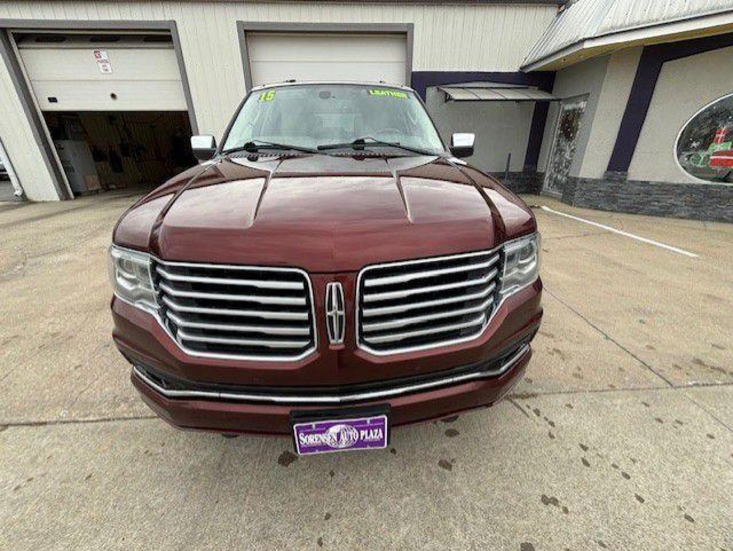 2015 BROWN LINCOLN NAVIGATOR (5LMJJ2JT6FE) with an 3.5L engine, Automatic transmission, located at 1100 W. Sheridan Ave., Shenandoah, 51601, (712) 246-1600, 40.765678, -95.388817 - Photo#9