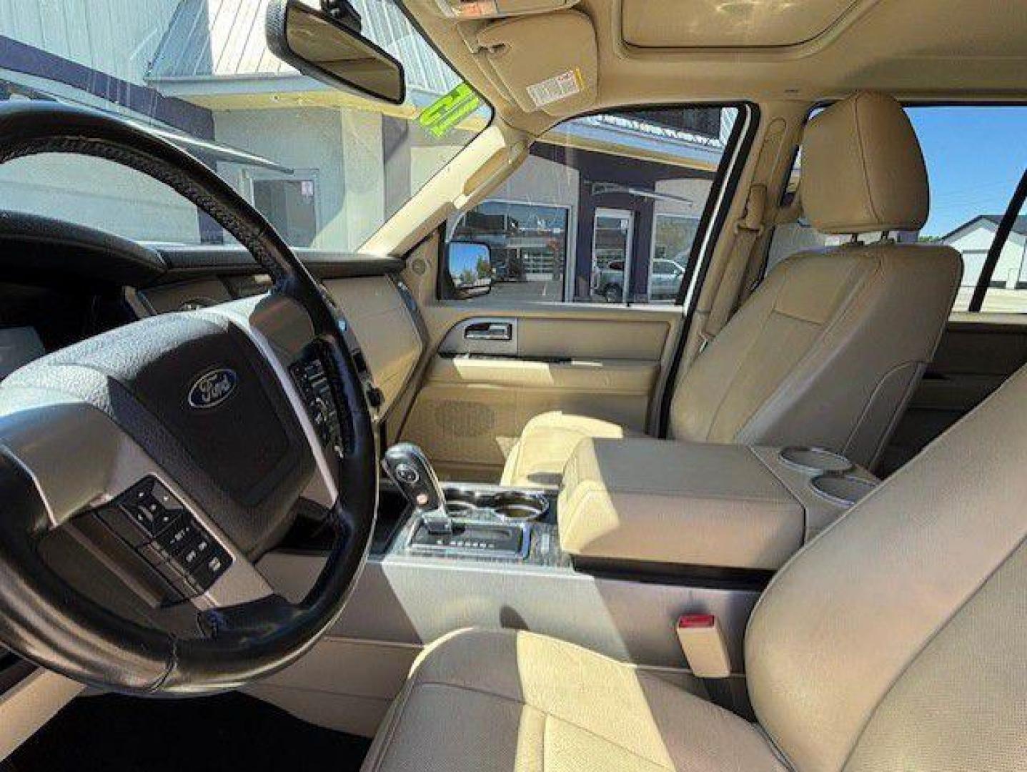 2015 WHITE FORD EXPEDITION EL LIMITED (1FMJK2AT6FE) with an 3.5L engine, Automatic transmission, located at 1100 W. Sheridan Ave., Shenandoah, 51601, (712) 246-1600, 40.765678, -95.388817 - Photo#2