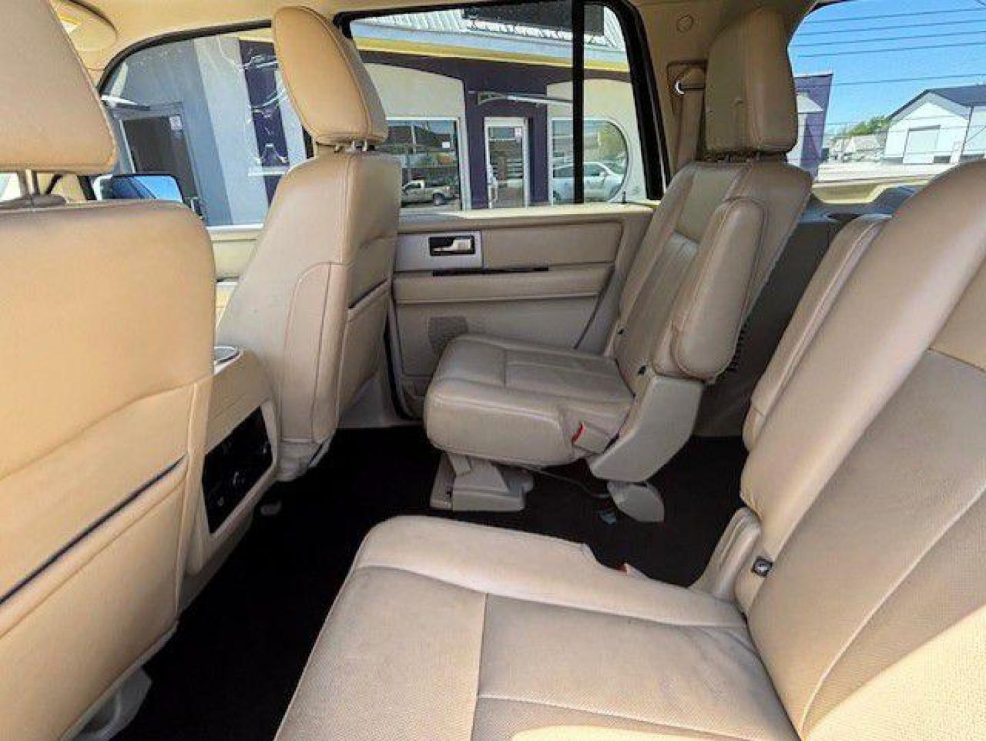 2015 WHITE FORD EXPEDITION EL LIMITED (1FMJK2AT6FE) with an 3.5L engine, Automatic transmission, located at 1100 W. Sheridan Ave., Shenandoah, 51601, (712) 246-1600, 40.765678, -95.388817 - Photo#3