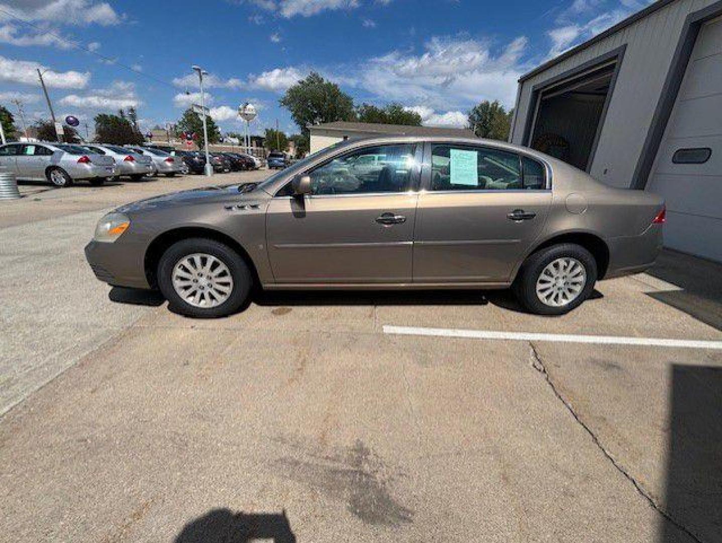 2007 BROWN BUICK LUCERNE CX (1G4HP57227U) with an 3.8L engine, Automatic transmission, located at 1100 W. Sheridan Ave., Shenandoah, 51601, (712) 246-1600, 40.765678, -95.388817 - Photo#1