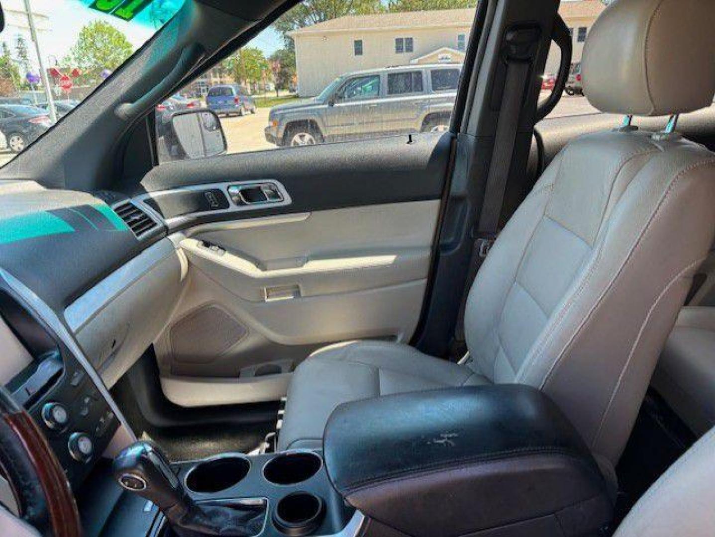 2013 BROWN FORD EXPLORER XLT (1FM5K7D84DG) with an 3.5L engine, Automatic transmission, located at 1100 W. Sheridan Ave., Shenandoah, 51601, (712) 246-1600, 40.765678, -95.388817 - Photo#1