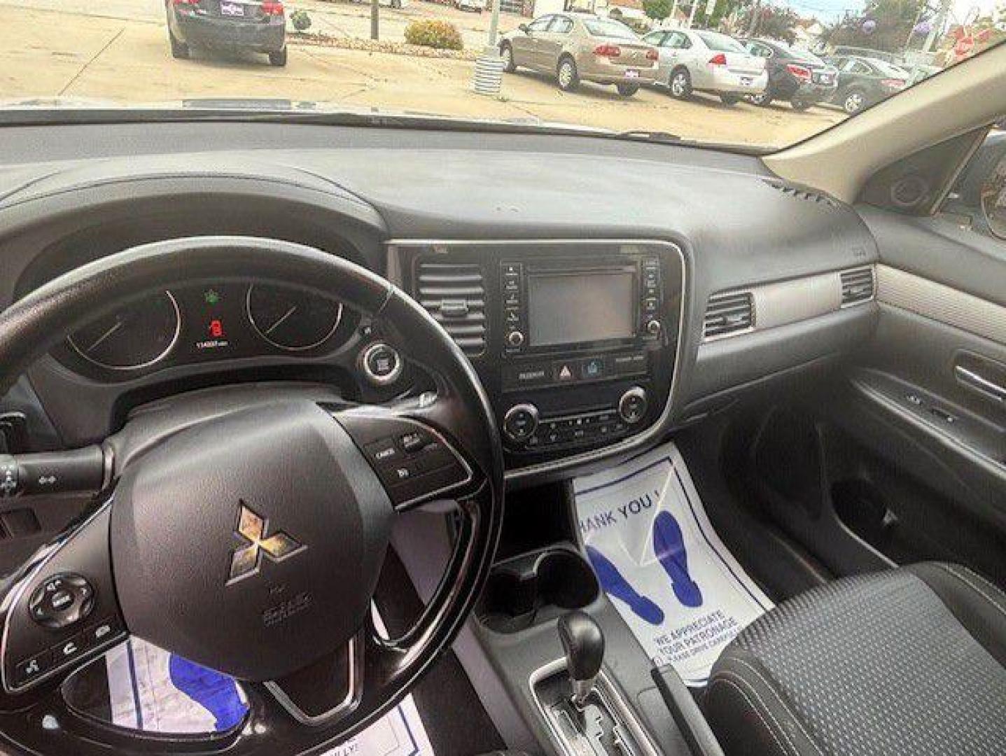 2016 SILVER MITSUBISHI OUTLANDER SE (JA4AZ3A34GZ) with an 2.4L engine, Automatic transmission, located at 1100 W. Sheridan Ave., Shenandoah, 51601, (712) 246-1600, 40.765678, -95.388817 - Photo#3