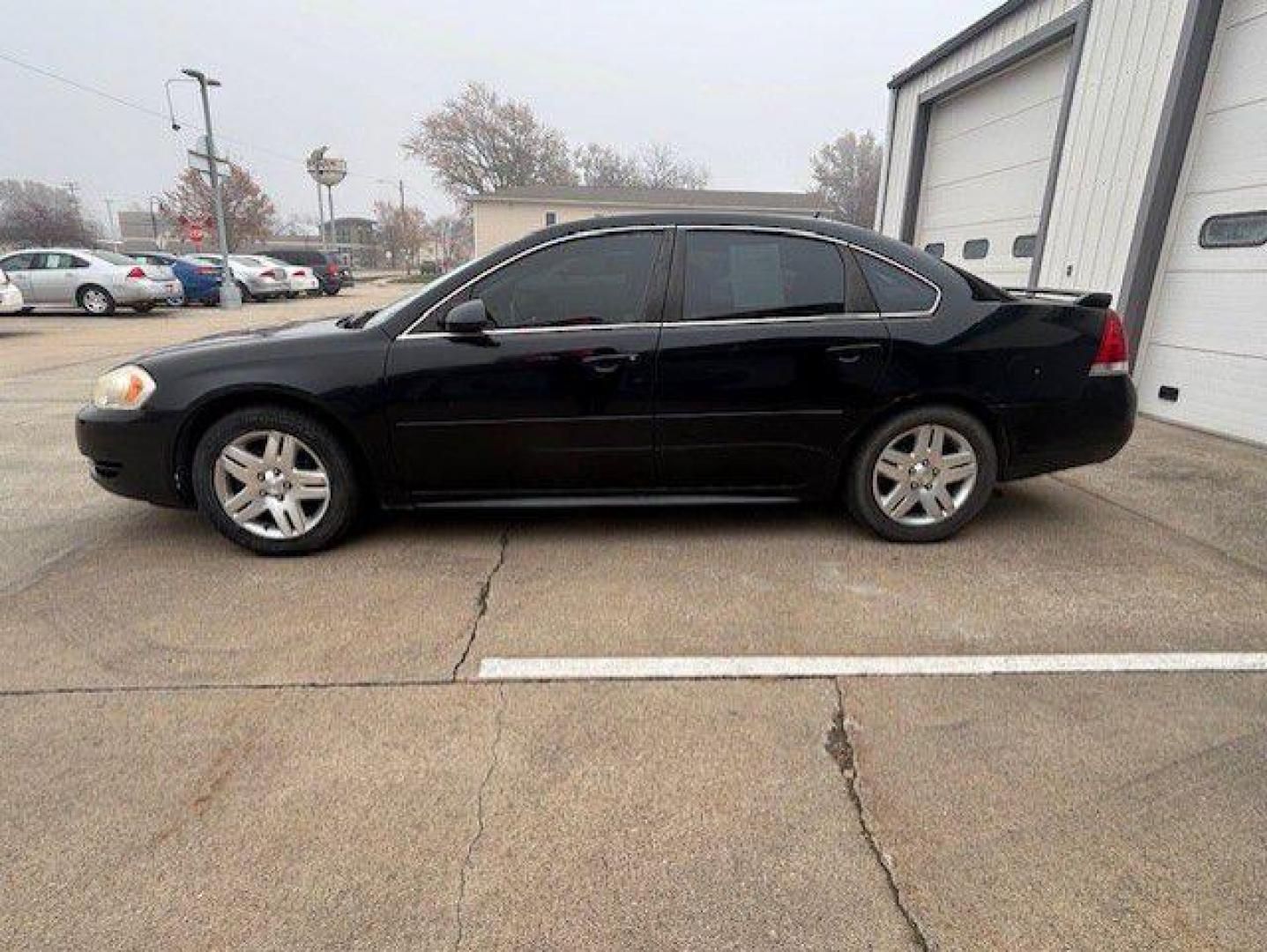 2013 BLACK CHEVROLET IMPALA LT (2G1WG5E36D1) with an 3.6L engine, Automatic transmission, located at 1100 W. Sheridan Ave., Shenandoah, 51601, (712) 246-1600, 40.765678, -95.388817 - Photo#1