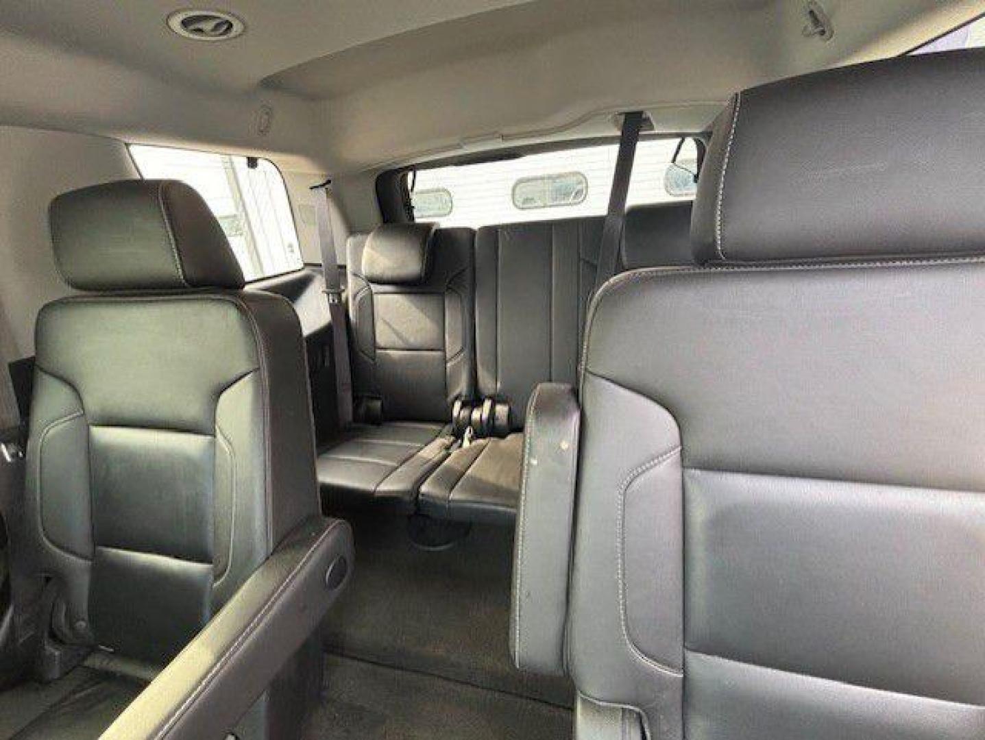 2016 GOLD CHEVROLET TAHOE 1500 LT (1GNSKBKC3GR) with an 5.3L engine, Automatic transmission, located at 1100 W. Sheridan Ave., Shenandoah, 51601, (712) 246-1600, 40.765678, -95.388817 - Photo#5