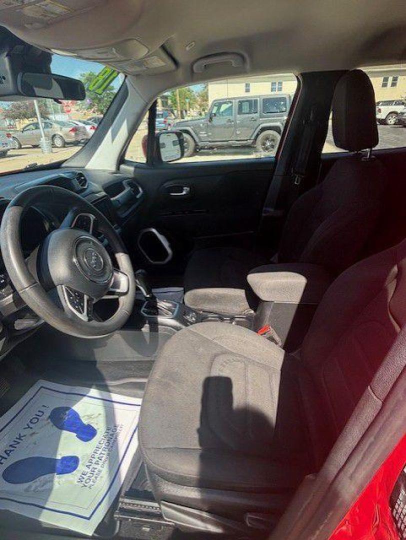 2018 RED JEEP RENEGADE LATITUDE (ZACCJABB0JP) with an 2.4L engine, Automatic transmission, located at 1100 W. Sheridan Ave., Shenandoah, 51601, (712) 246-1600, 40.765678, -95.388817 - Photo#2