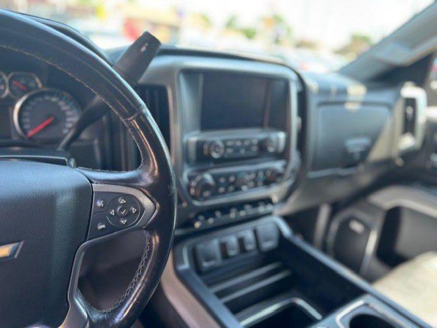 2015 RED CHEVROLET SILVERADO 1500 LTZ (1GCVKSEC9FZ) with an 5.3L engine, Automatic transmission, located at 1100 W. Sheridan Ave., Shenandoah, 51601, (712) 246-1600, 40.765678, -95.388817 - Photo#3