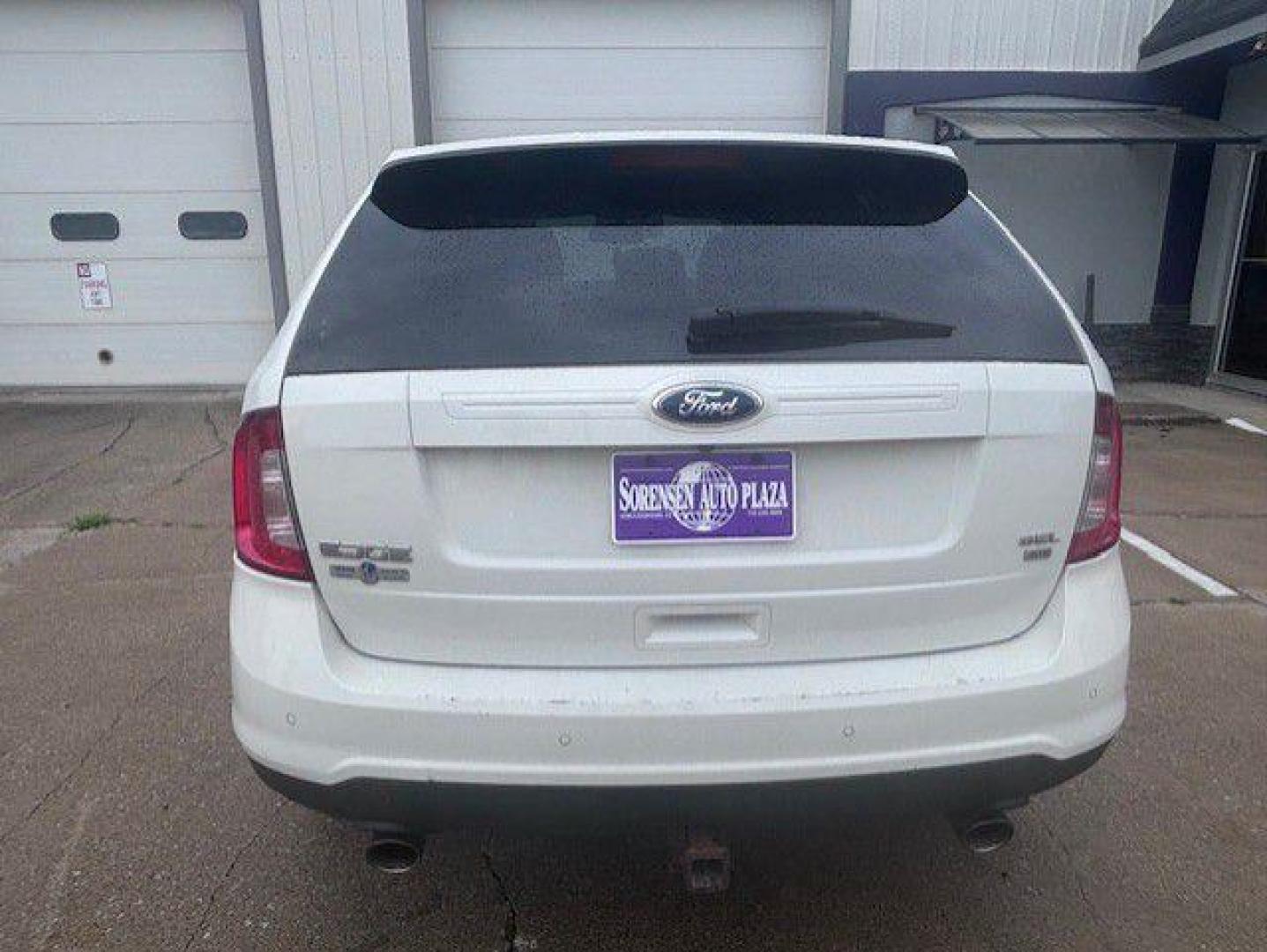 2013 WHITE FORD EDGE SEL (2FMDK4JC6DB) with an 3.5L engine, Automatic transmission, located at 1100 W. Sheridan Ave., Shenandoah, 51601, (712) 246-1600, 40.765678, -95.388817- Photo#2