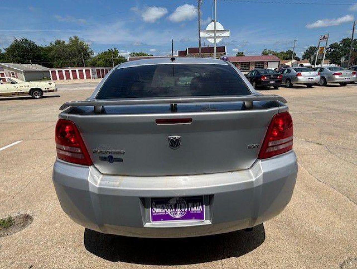 2008 SILVER DODGE AVENGER SXT (1B3LC56K08N) with an 2.4L engine, Automatic transmission, located at 1100 W. Sheridan Ave., Shenandoah, 51601, (712) 246-1600, 40.765678, -95.388817 - Photo#5