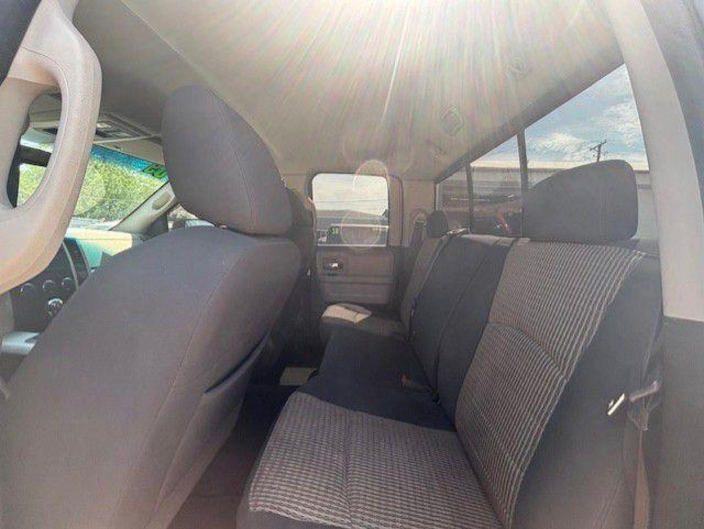 2009 SILVER DODGE RAM 1500 (1D3HV18T99S) , Automatic transmission, located at 1100 W. Sheridan Ave., Shenandoah, 51601, (712) 246-1600, 40.765678, -95.388817 - Photo#4