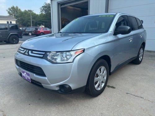 2014 MITSUBISHI OUTLANDER ES
