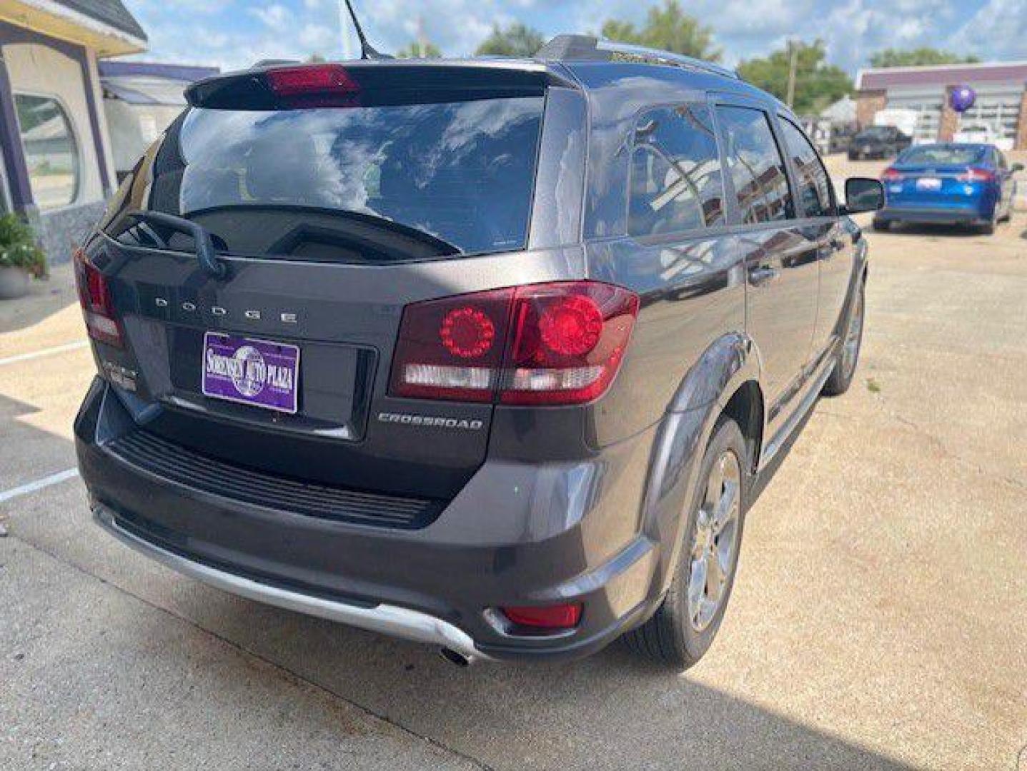 2016 GRAY DODGE JOURNEY CROSSROAD (3C4PDCGG2GT) with an 3.6L engine, Automatic transmission, located at 1100 W. Sheridan Ave., Shenandoah, 51601, (712) 246-1600, 40.765678, -95.388817 - Photo#6