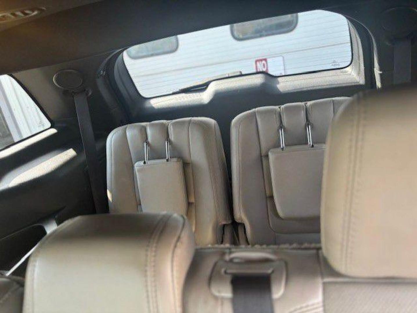2014 GRAY FORD EXPLORER LIMITED (1FM5K8F81EG) with an 3.5L engine, Automatic transmission, located at 1100 W. Sheridan Ave., Shenandoah, 51601, (712) 246-1600, 40.765678, -95.388817 - Photo#5