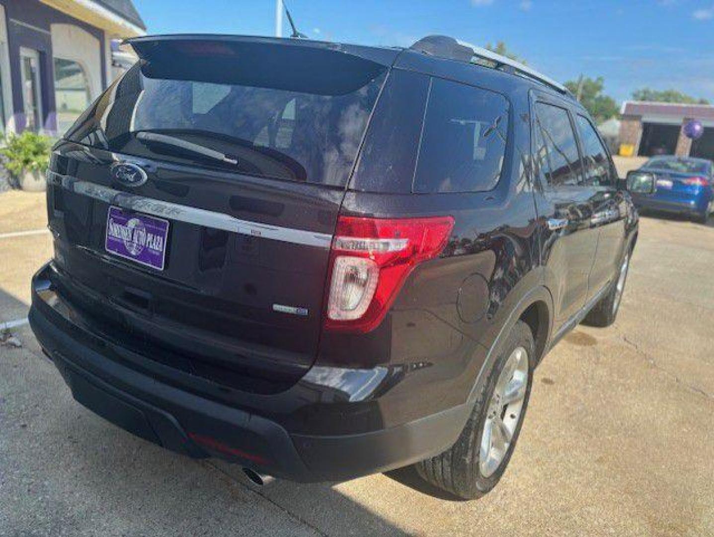 2014 GRAY FORD EXPLORER LIMITED (1FM5K8F81EG) with an 3.5L engine, Automatic transmission, located at 1100 W. Sheridan Ave., Shenandoah, 51601, (712) 246-1600, 40.765678, -95.388817 - Photo#7