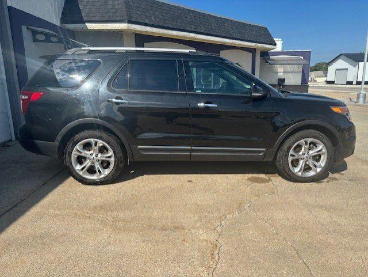 2014 GRAY FORD EXPLORER LIMITED (1FM5K8F81EG) with an 3.5L engine, Automatic transmission, located at 1100 W. Sheridan Ave., Shenandoah, 51601, (712) 246-1600, 40.765678, -95.388817 - Photo#8