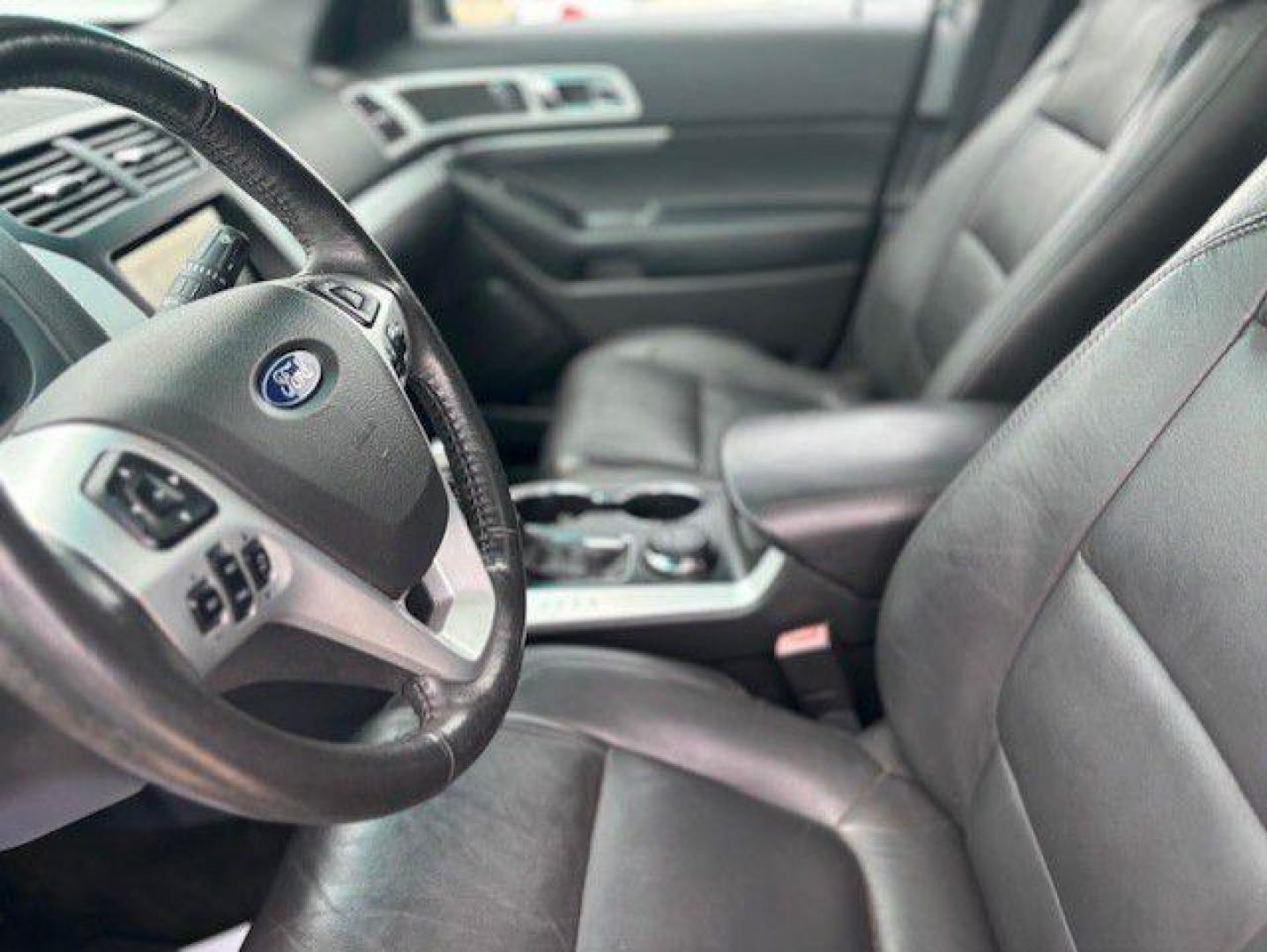 2014 GRAY FORD EXPLORER XLT (1FM5K8D83EG) with an 3.5L engine, Automatic transmission, located at 1100 W. Sheridan Ave., Shenandoah, 51601, (712) 246-1600, 40.765678, -95.388817 - Photo#1
