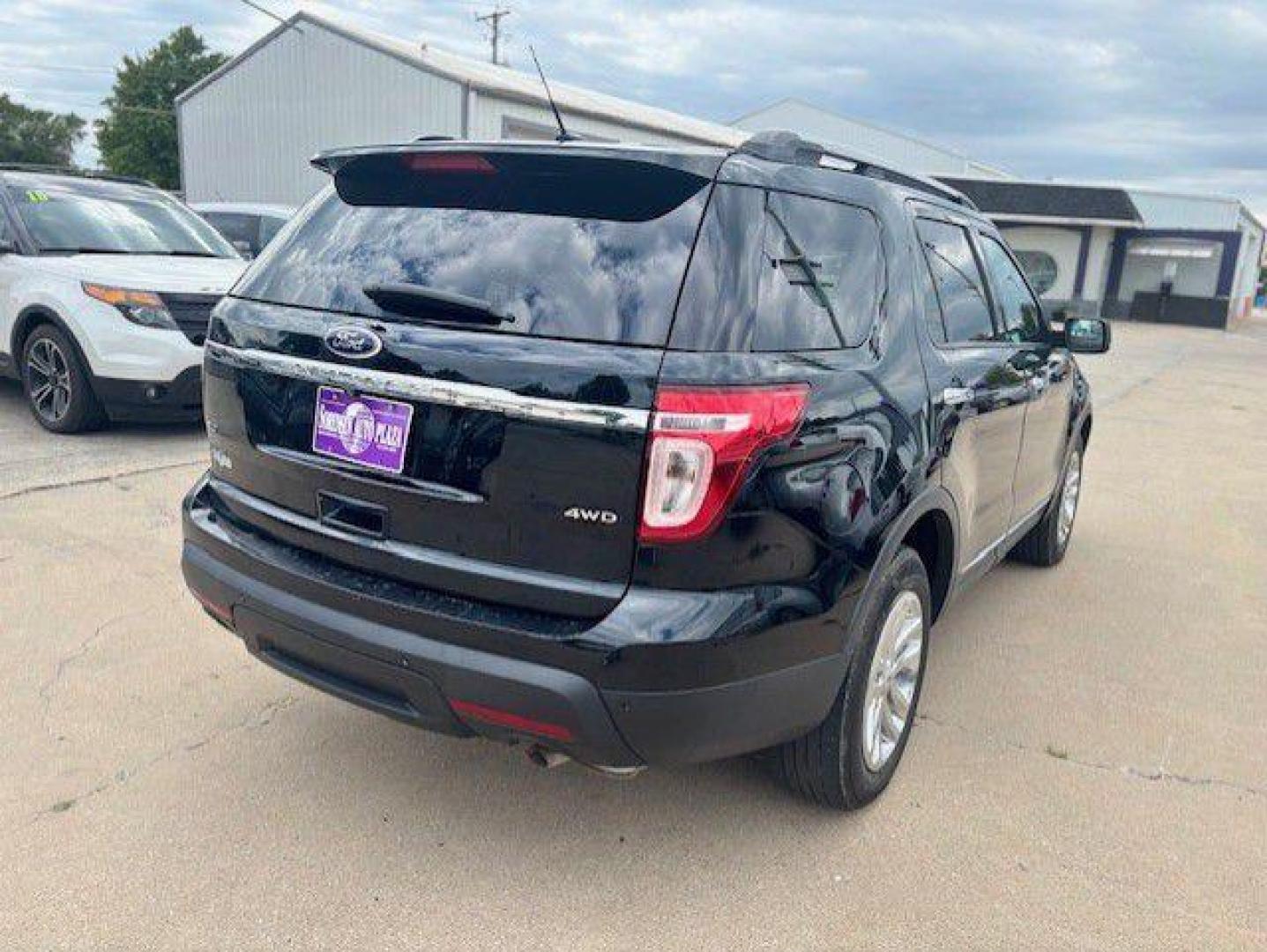 2014 GRAY FORD EXPLORER XLT (1FM5K8D83EG) with an 3.5L engine, Automatic transmission, located at 1100 W. Sheridan Ave., Shenandoah, 51601, (712) 246-1600, 40.765678, -95.388817 - Photo#6