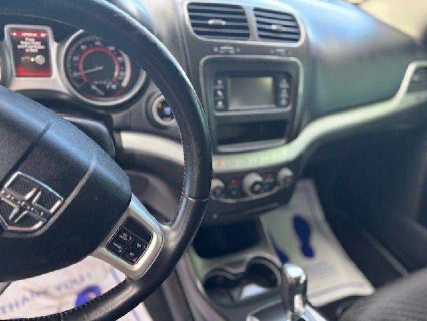 2016 BLACK DODGE JOURNEY SE (3C4PDCAB5GT) with an 2.4L engine, Automatic transmission, located at 1100 W. Sheridan Ave., Shenandoah, 51601, (712) 246-1600, 40.765678, -95.388817 - Photo#3