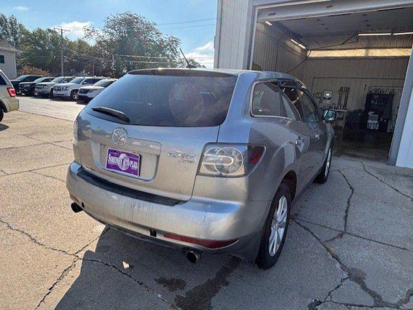 2010 SILVER MAZDA CX-7 Touring (JM3ER4W35A0) with an 2.3L engine, Automatic transmission, located at 1100 W. Sheridan Ave., Shenandoah, 51601, (712) 246-1600, 40.765678, -95.388817 - Photo#3