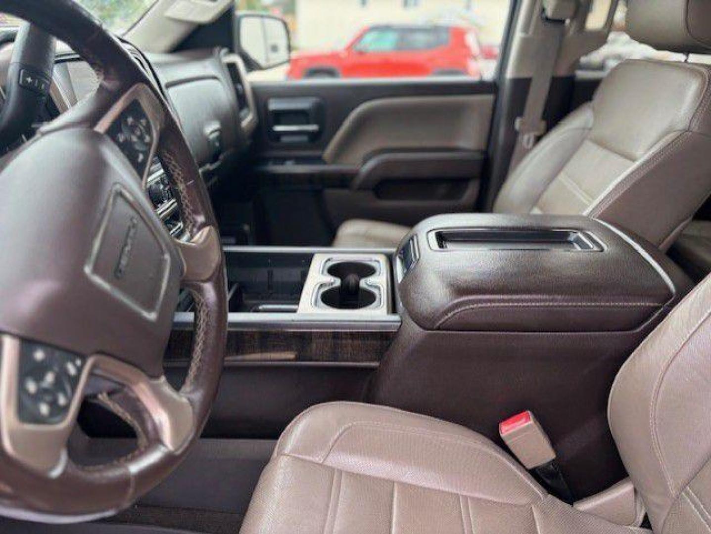 2015 BLACK GMC SIERRA 1500 DENALI (3GTU2WEJ5FG) with an 6.2L engine, Automatic transmission, located at 1100 W. Sheridan Ave., Shenandoah, 51601, (712) 246-1600, 40.765678, -95.388817 - Photo#2