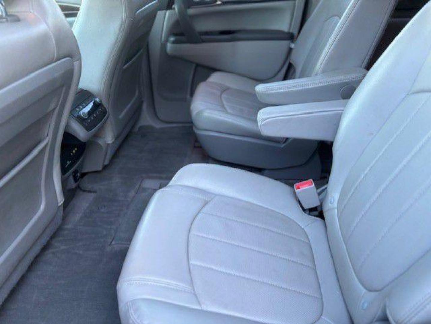 2017 WHITE BUICK ENCLAVE PREMIUM (5GAKVCKD0HJ) with an 3.6L engine, Automatic transmission, located at 1100 W. Sheridan Ave., Shenandoah, 51601, (712) 246-1600, 40.765678, -95.388817 - Photo#3