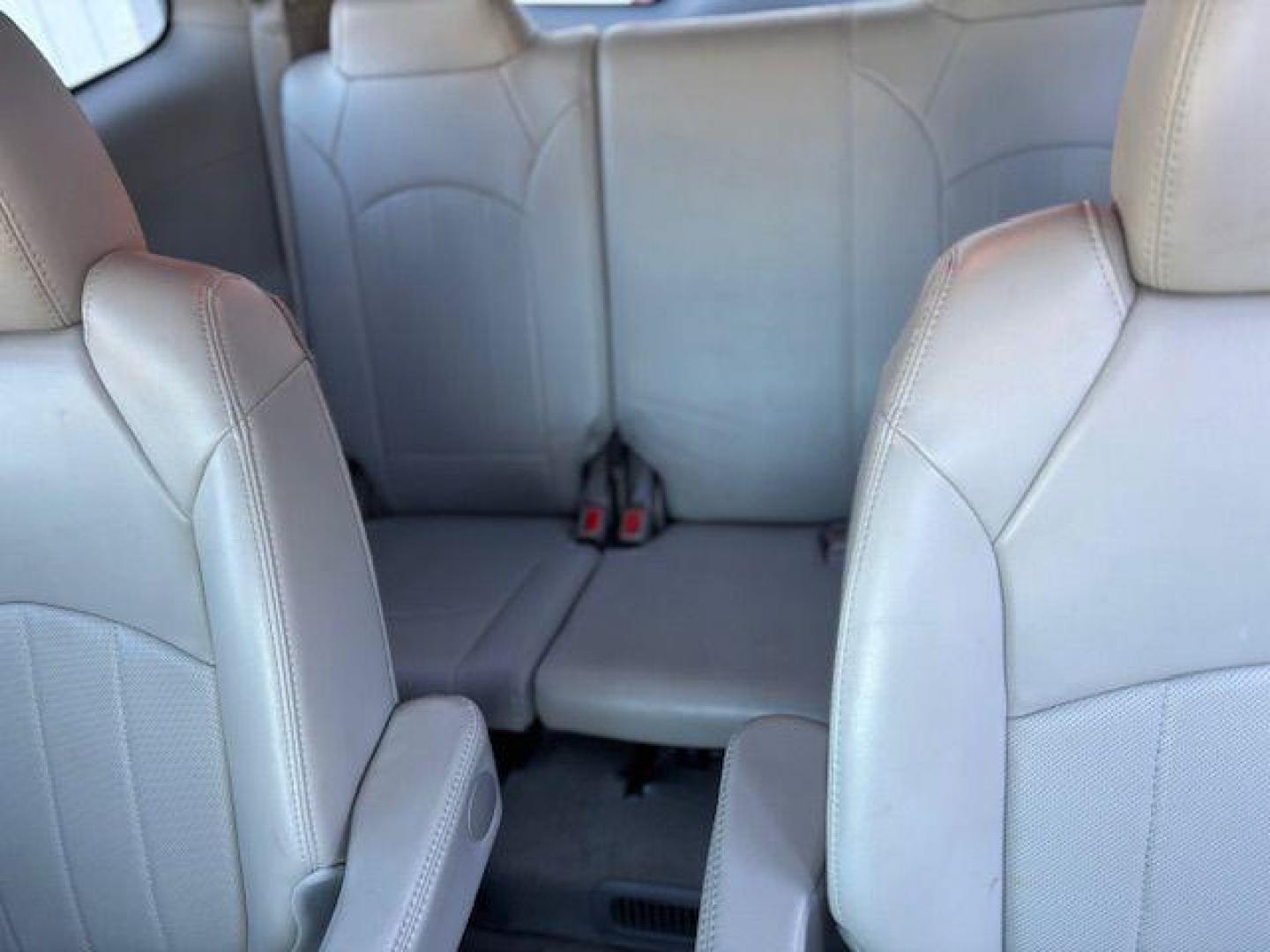 2017 WHITE BUICK ENCLAVE PREMIUM (5GAKVCKD0HJ) with an 3.6L engine, Automatic transmission, located at 1100 W. Sheridan Ave., Shenandoah, 51601, (712) 246-1600, 40.765678, -95.388817 - Photo#4