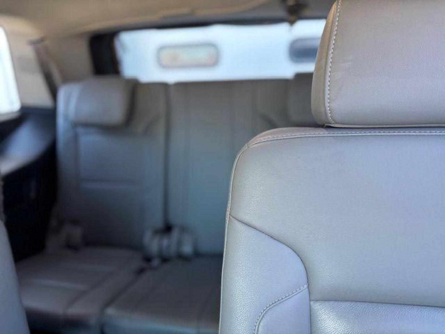 2017 WHITE CHEVROLET TAHOE 1500 LT (1GNSKBKC3HR) with an 5.3L engine, Automatic transmission, located at 1100 W. Sheridan Ave., Shenandoah, 51601, (712) 246-1600, 40.765678, -95.388817 - Photo#5