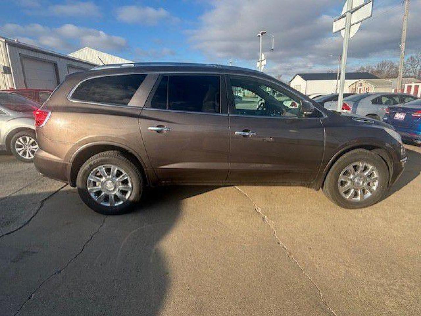 2012 BROWN BUICK ENCLAVE (5GAKRCED0CJ) with an 3.6L engine, Automatic transmission, located at 1100 W. Sheridan Ave., Shenandoah, 51601, (712) 246-1600, 40.765678, -95.388817 - Photo#8
