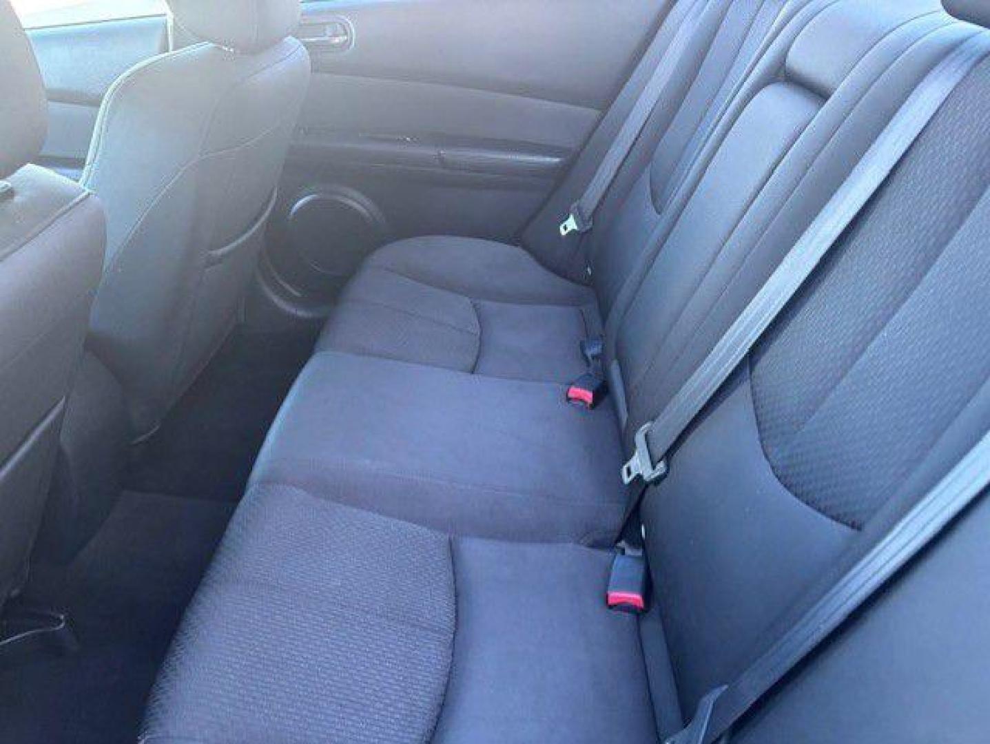 2012 GRAY MAZDA 6 I (1YVHZ8DH3C5) with an 2.5L engine, Automatic transmission, located at 1100 W. Sheridan Ave., Shenandoah, 51601, (712) 246-1600, 40.765678, -95.388817 - Photo#4