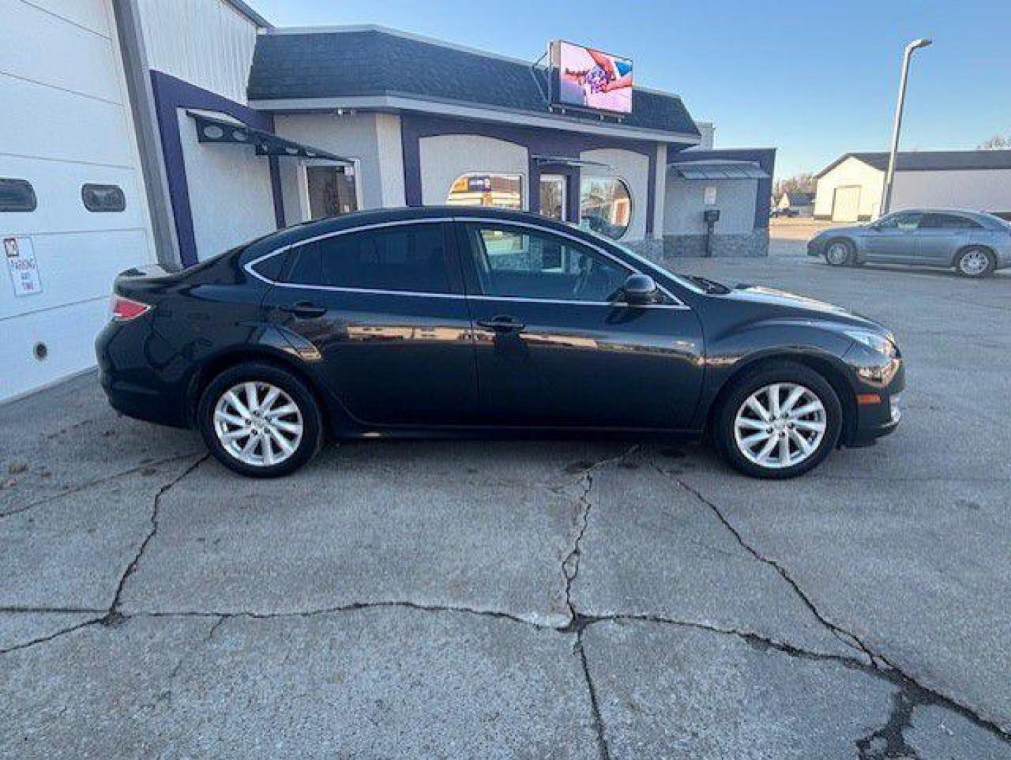 2012 GRAY MAZDA 6 I (1YVHZ8DH3C5) with an 2.5L engine, Automatic transmission, located at 1100 W. Sheridan Ave., Shenandoah, 51601, (712) 246-1600, 40.765678, -95.388817 - Photo#7
