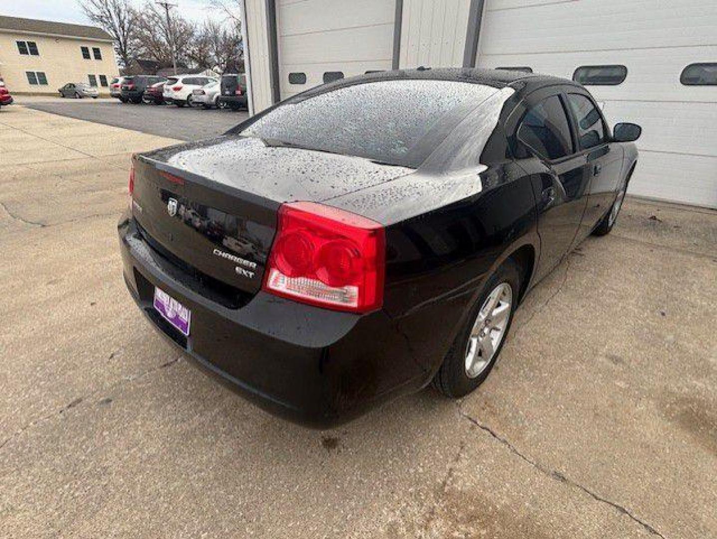 2009 BLACK DODGE CHARGER SXT (2B3KA33VX9H) with an 3.5L engine, Automatic transmission, located at 1100 W. Sheridan Ave., Shenandoah, 51601, (712) 246-1600, 40.765678, -95.388817 - Photo#6