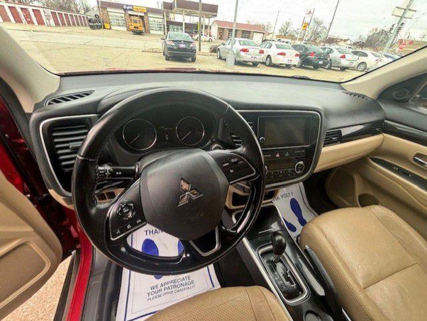 2017 RED MITSUBISHI OUTLANDER SE (JA4AD3A32HZ) with an 2.4L engine, Automatic transmission, located at 1100 W. Sheridan Ave., Shenandoah, 51601, (712) 246-1600, 40.765678, -95.388817 - Photo#3