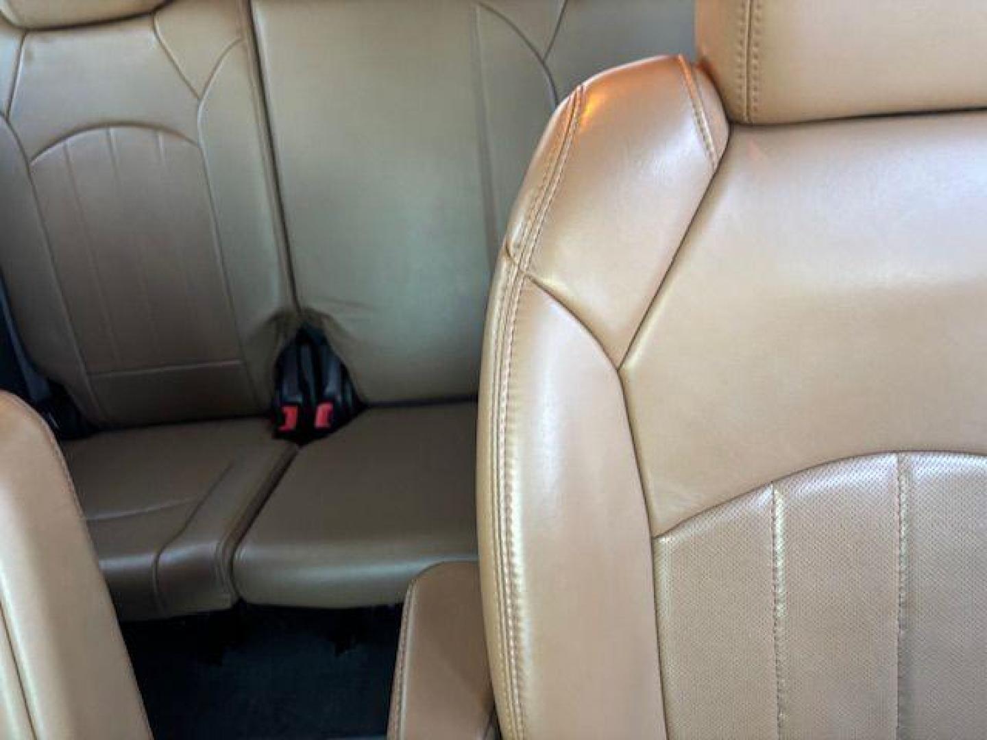 2013 BIEGE BUICK ENCLAVE PREMIUM (5GAKVDKD3DJ) with an 3.6L engine, Automatic transmission, located at 1100 W. Sheridan Ave., Shenandoah, 51601, (712) 246-1600, 40.765678, -95.388817 - Photo#5