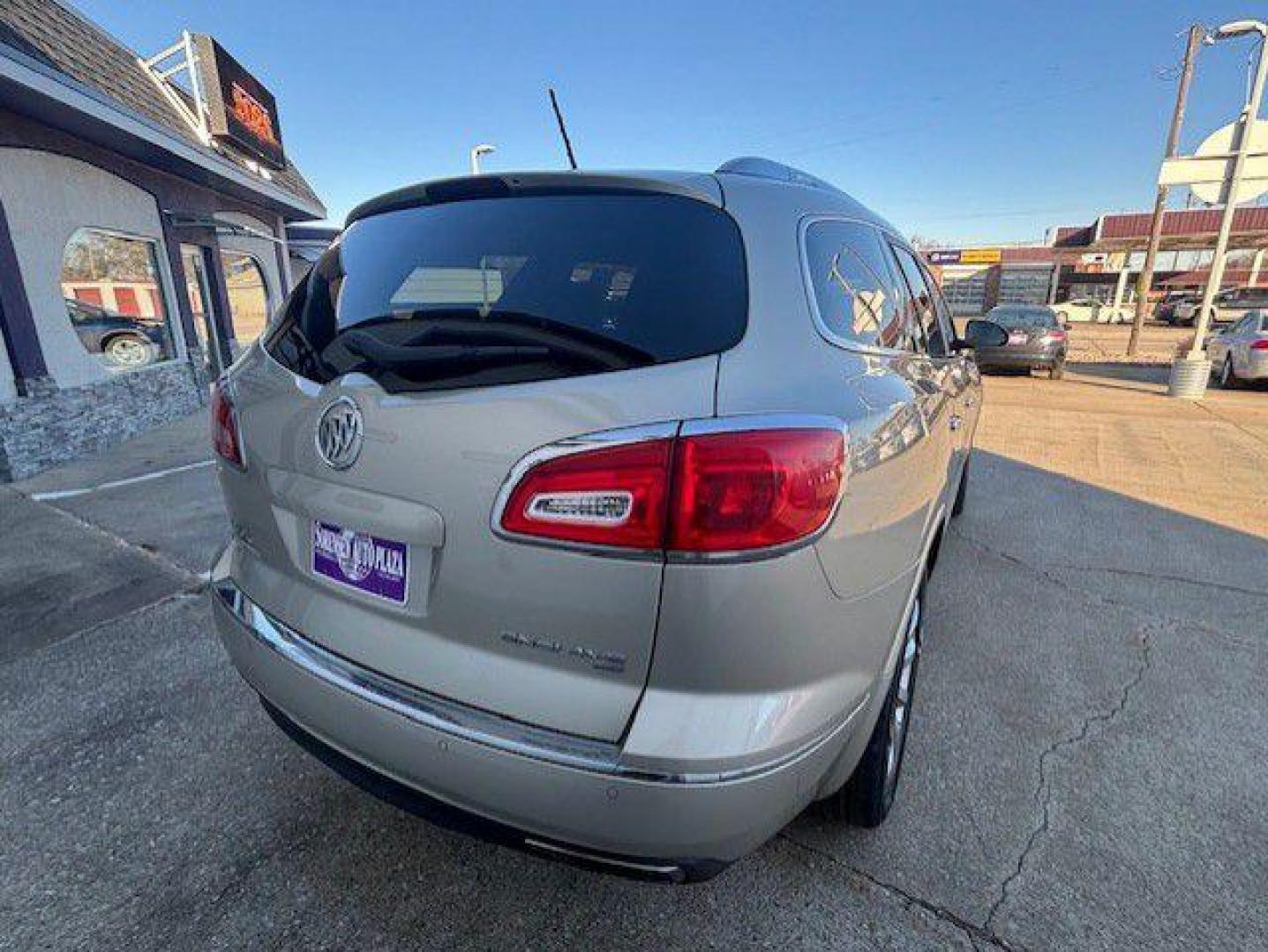 2013 BIEGE BUICK ENCLAVE PREMIUM (5GAKVDKD3DJ) with an 3.6L engine, Automatic transmission, located at 1100 W. Sheridan Ave., Shenandoah, 51601, (712) 246-1600, 40.765678, -95.388817 - Photo#7