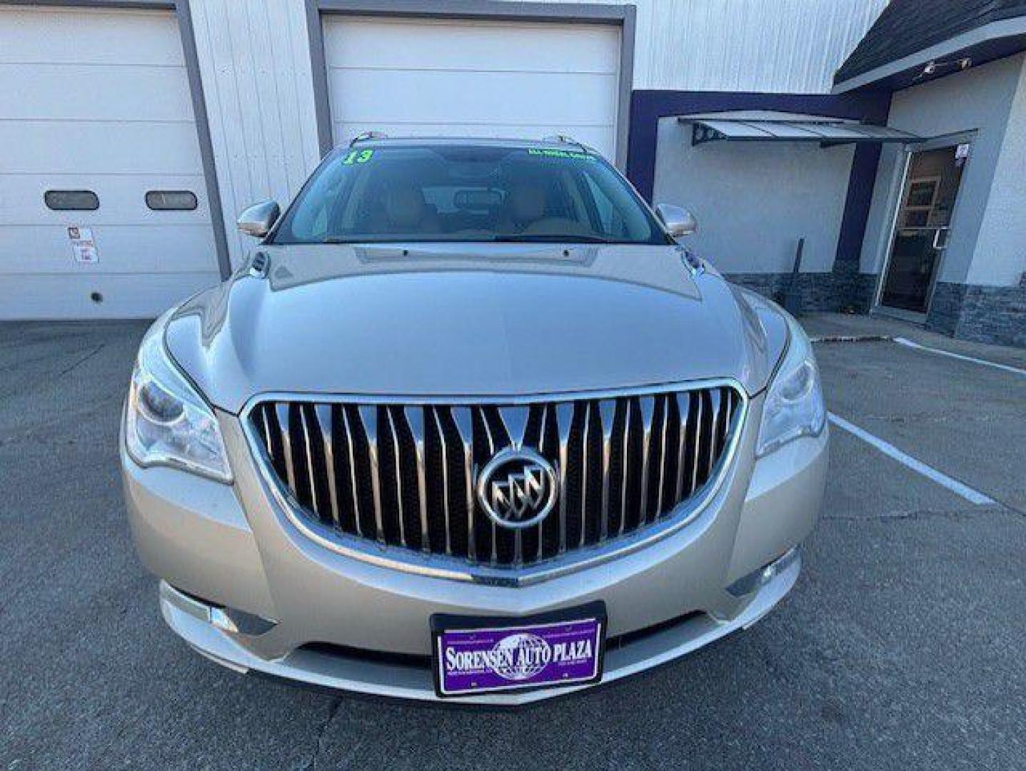 2013 BIEGE BUICK ENCLAVE PREMIUM (5GAKVDKD3DJ) with an 3.6L engine, Automatic transmission, located at 1100 W. Sheridan Ave., Shenandoah, 51601, (712) 246-1600, 40.765678, -95.388817 - Photo#9