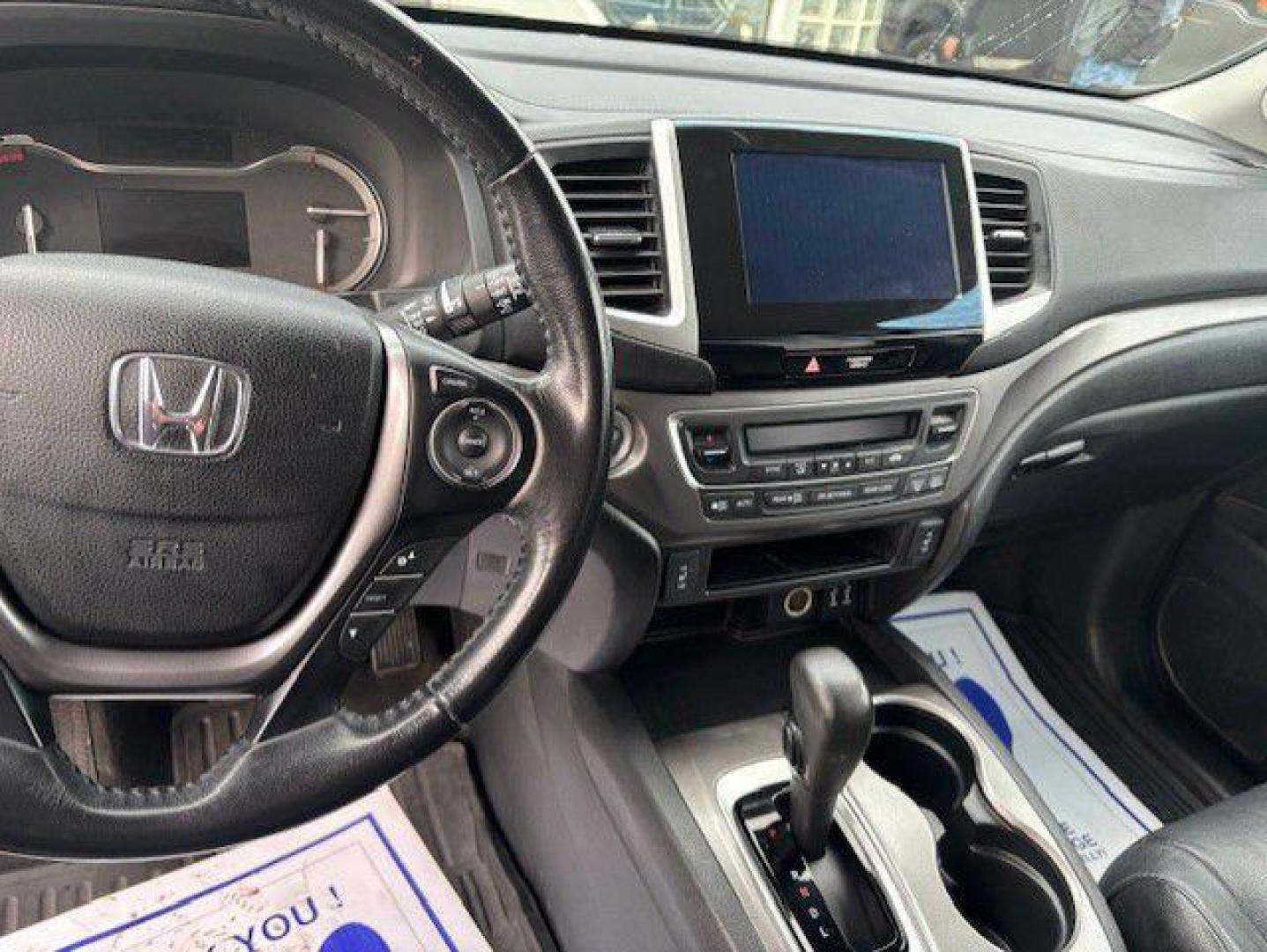 2016 BLACK HONDA PILOT EXL (5FNYF6H52GB) with an 3.5L engine, Automatic transmission, located at 1100 W. Sheridan Ave., Shenandoah, 51601, (712) 246-1600, 40.765678, -95.388817 - Photo#2