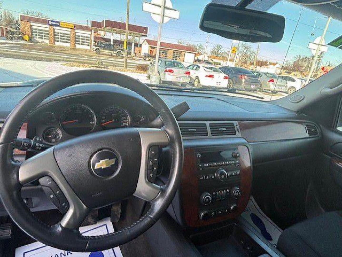 2011 BLACK CHEVROLET AVALANCHE LS (3GNTKEE37BG) with an 5.3L engine, Automatic transmission, located at 1100 W. Sheridan Ave., Shenandoah, 51601, (712) 246-1600, 40.765678, -95.388817 - Photo#3