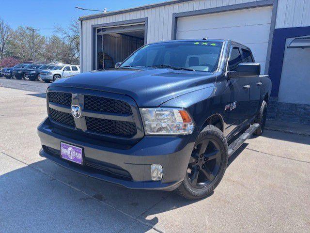 photo of 2017 RAM 1500 TRADESMAN