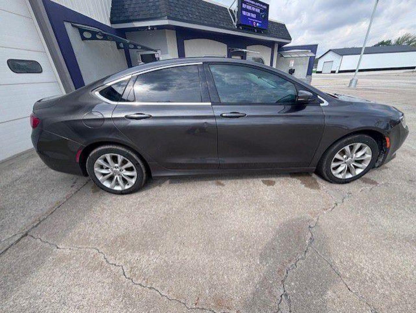 2015 GRAY CHRYSLER 200 C (1C3CCCCG0FN) with an 3.6L engine, Automatic transmission, located at 1100 W. Sheridan Ave., Shenandoah, 51601, (712) 246-1600, 40.765678, -95.388817 - Photo#7