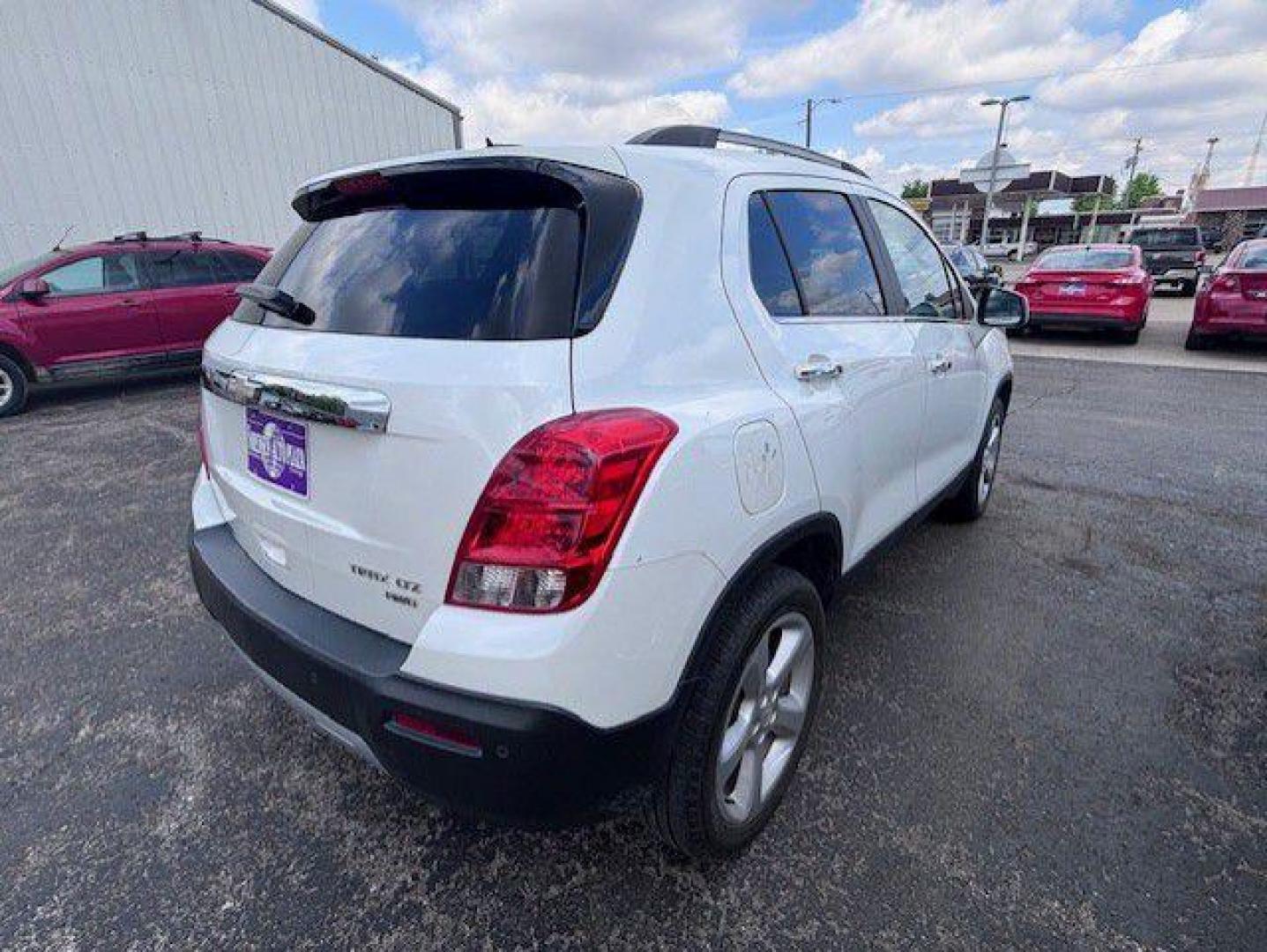 2016 WHITE CHEVROLET TRAX LTZ (KL7CJRSB6GB) with an 1.4L engine, Automatic transmission, located at 1100 W. Sheridan Ave., Shenandoah, 51601, (712) 246-1600, 40.765678, -95.388817 - Photo#7