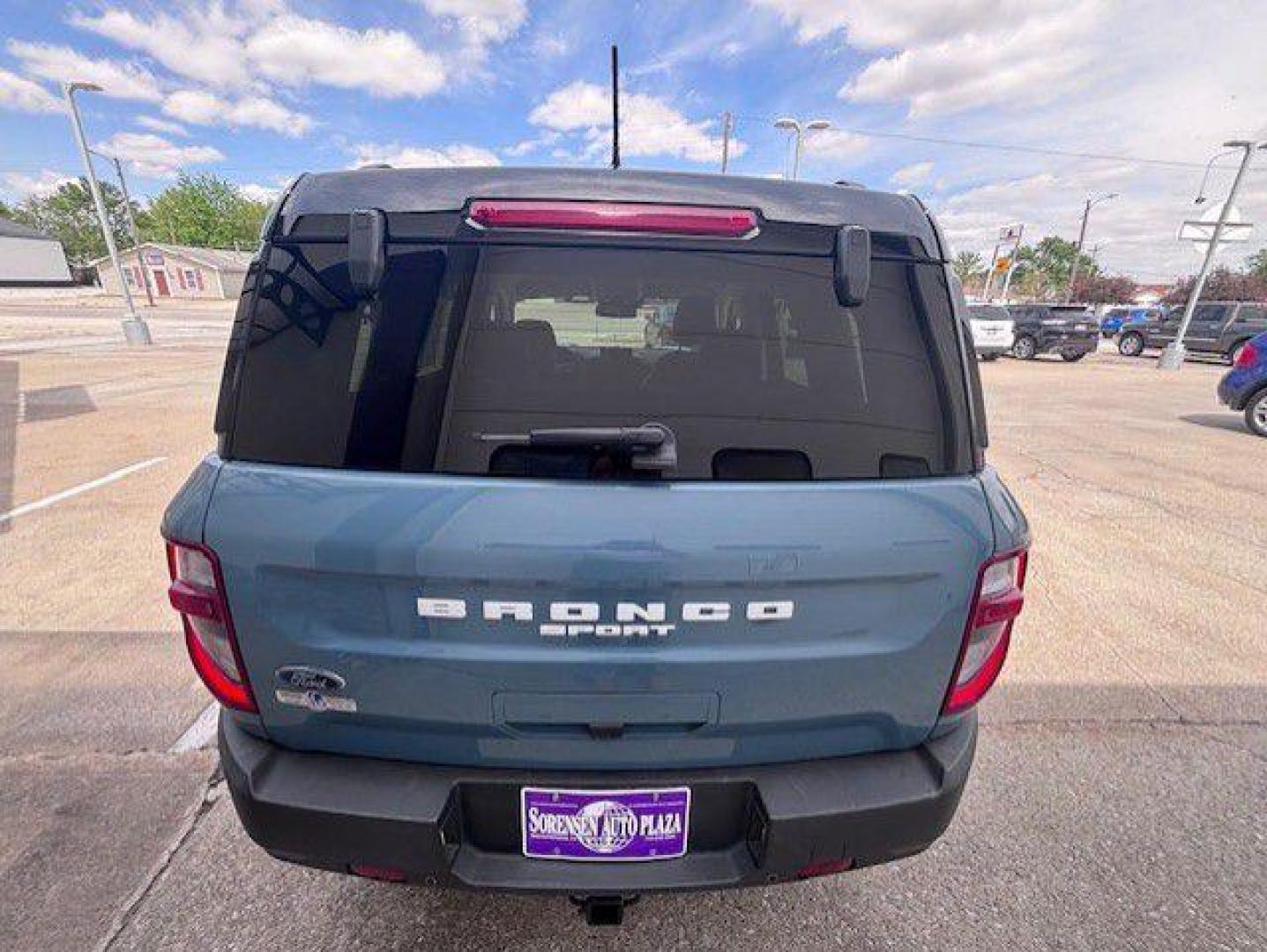 2021 GREEN FORD BRONCO SPORT OUTER BANKS (3FMCR9C60MR) with an 1.5L engine, Automatic transmission, located at 1100 W. Sheridan Ave., Shenandoah, 51601, (712) 246-1600, 40.765678, -95.388817 - Photo#5
