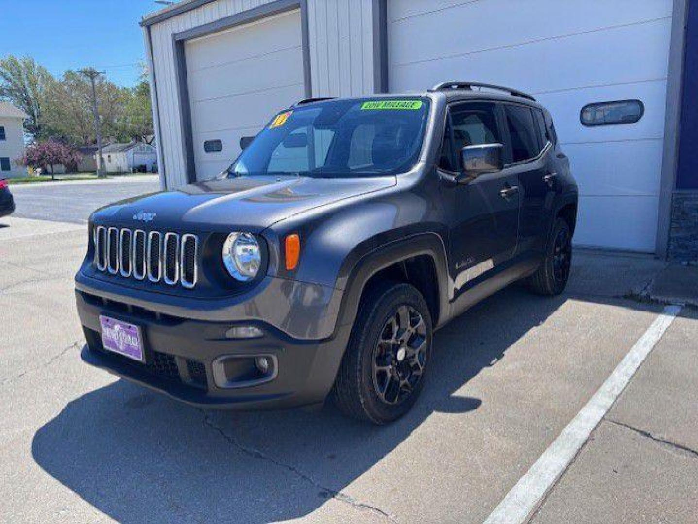 2017 GRAY JEEP RENEGADE LATITUDE (ZACCJBBB8HP) with an 2.4L engine, Automatic transmission, located at 1100 W. Sheridan Ave., Shenandoah, 51601, (712) 246-1600, 40.765678, -95.388817 - Photo#0