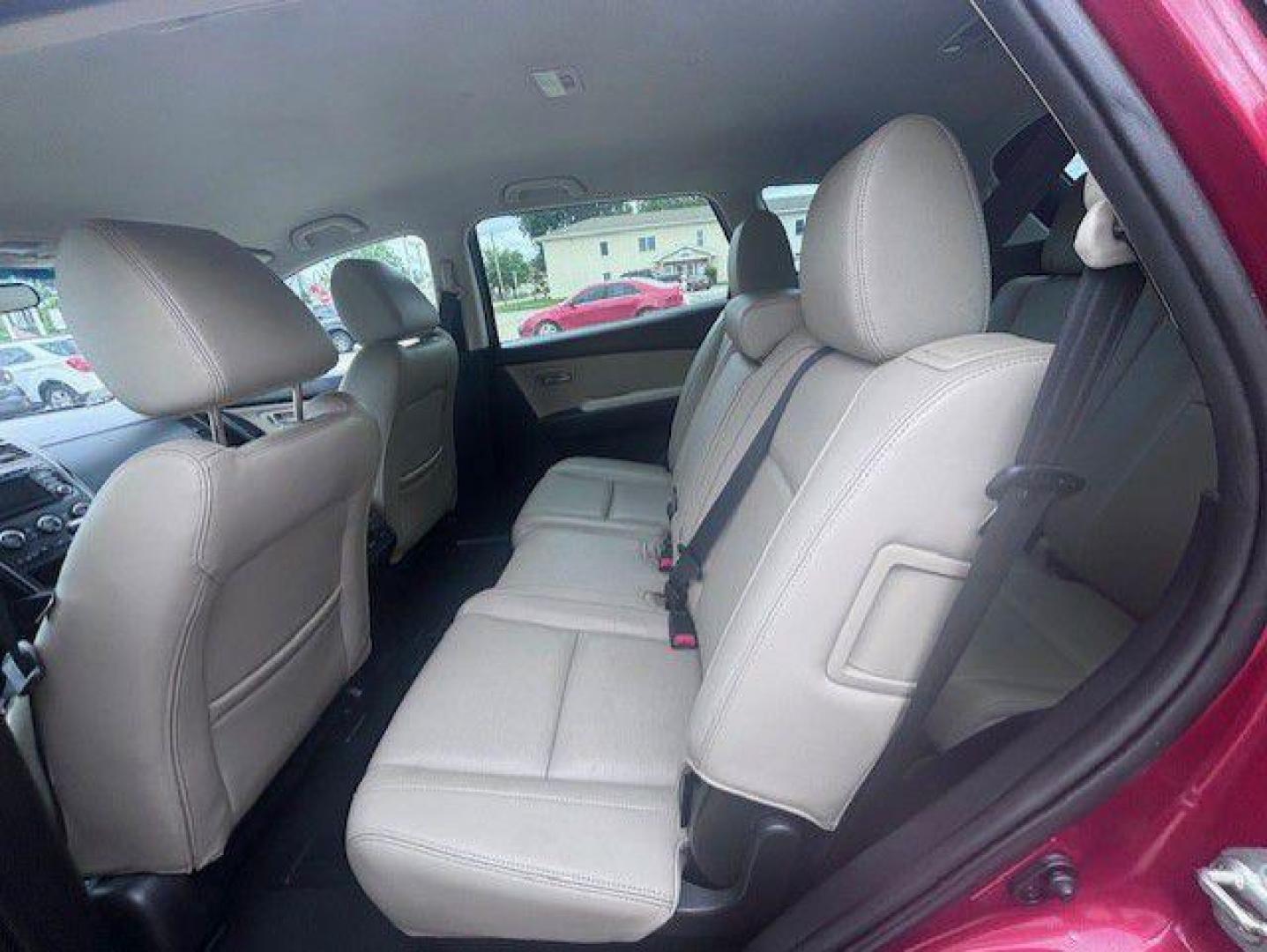 2015 RED MAZDA CX-9 TOURING (JM3TB3CA5F0) with an 3.7L engine, Automatic transmission, located at 1100 W. Sheridan Ave., Shenandoah, 51601, (712) 246-1600, 40.765678, -95.388817- Photo#4