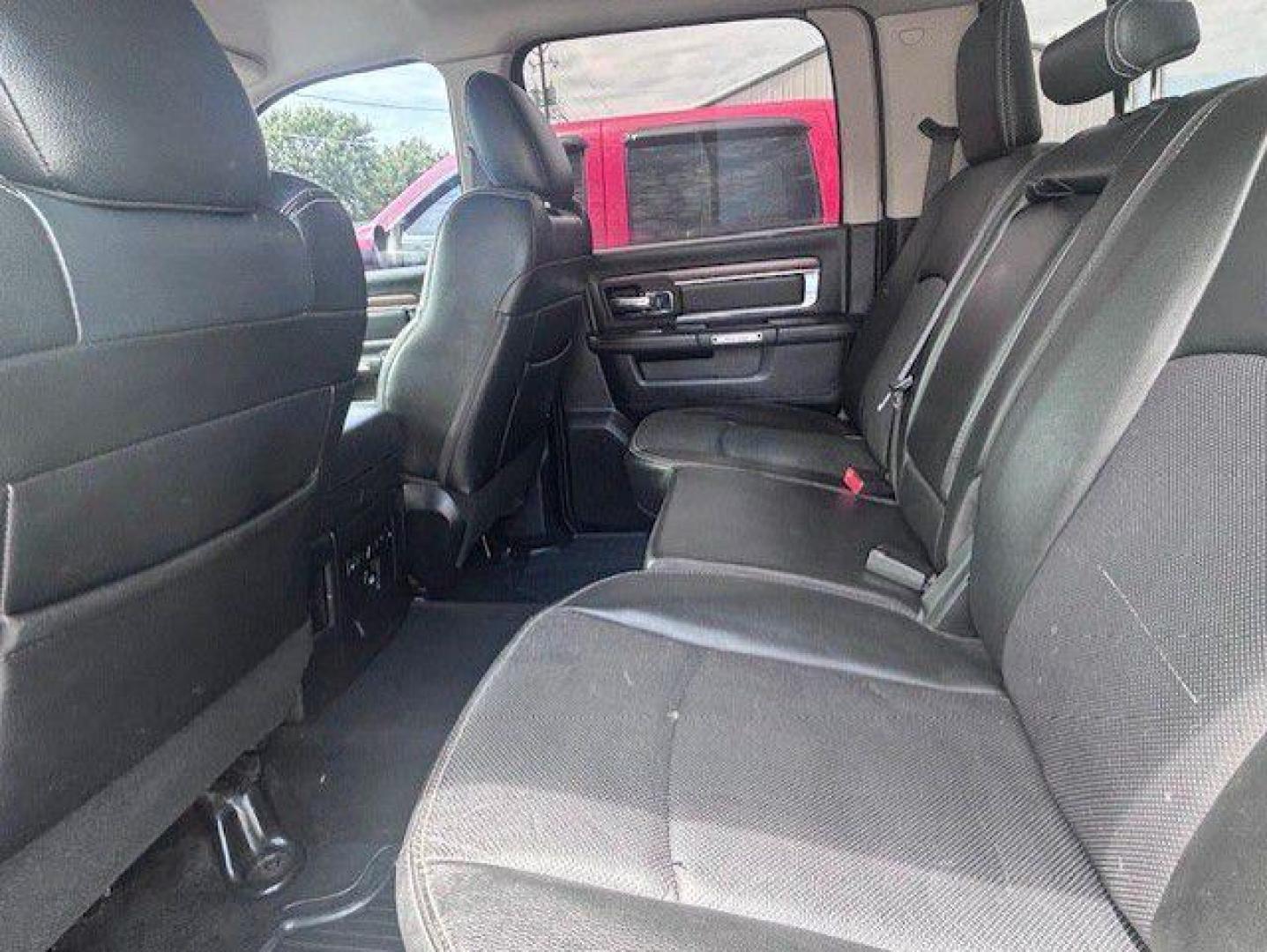 2015 BLACK RAM 1500 LARAMIE (1C6RR7NMXFS) with an 3.0L engine, Automatic transmission, located at 1100 W. Sheridan Ave., Shenandoah, 51601, (712) 246-1600, 40.765678, -95.388817- Photo#5