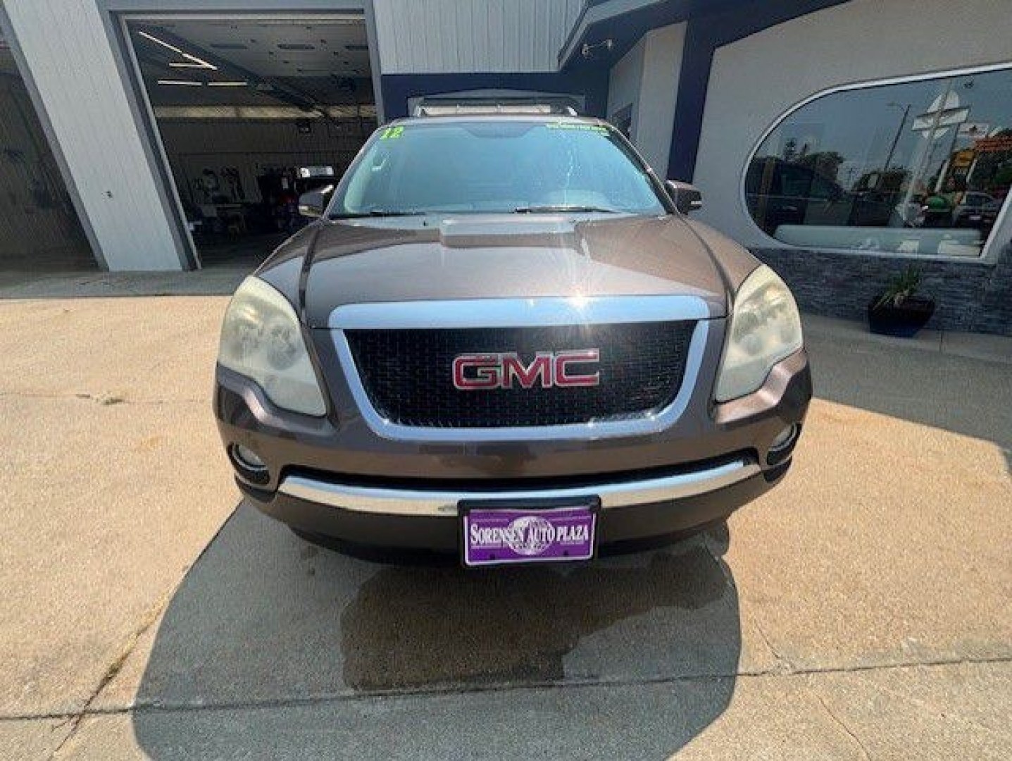 2012 BROWN GMC ACADIA SLT-1 (1GKKVRED5CJ) with an 3.6L engine, Automatic transmission, located at 1100 W. Sheridan Ave., Shenandoah, 51601, (712) 246-1600, 40.765678, -95.388817- Photo#8